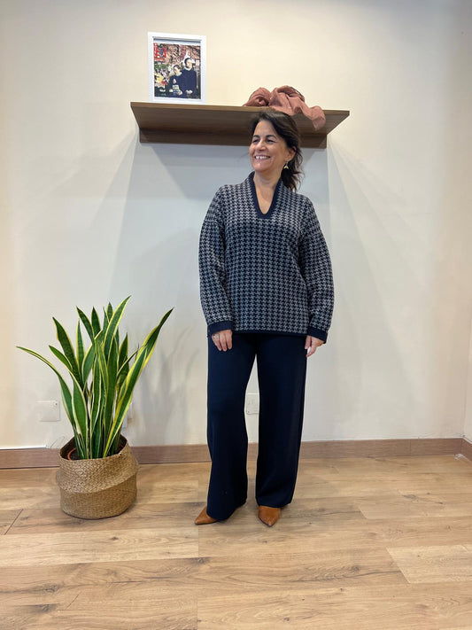 Camisola decote em bico - Maria Bellentani